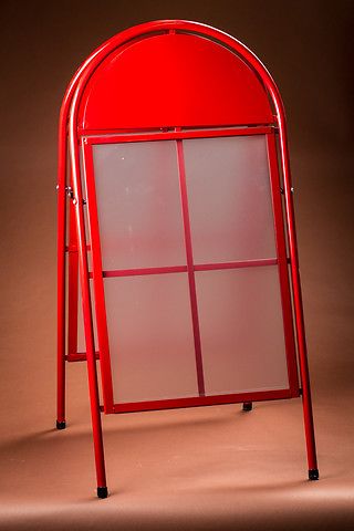 Katumyyjä-Ulkojulisteteline-Katustandy punainen, 50 x 70 cm
